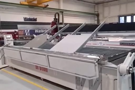 Sistema automatico di carico e scarico lastre Waterjet Classica for Breton